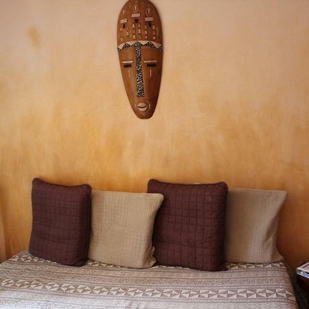 Chambres D'Hotes Domaine De Compostelle Casteide-Candau Bagian luar foto