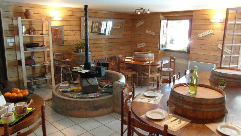 Chambres D'Hotes Domaine De Compostelle Casteide-Candau Bagian luar foto